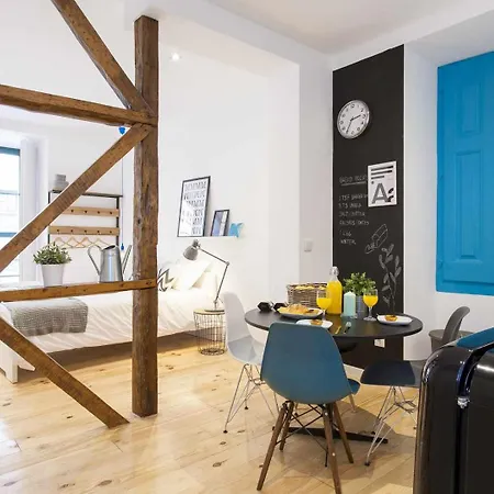 Blue Design Chiado Center *
