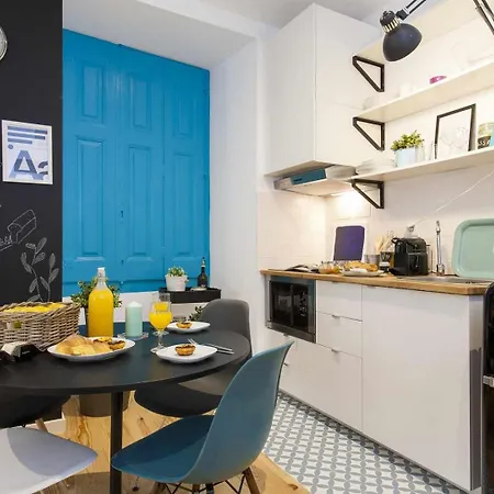 Blue Design Estudio Ar Condicionado Baixa-chiado شقة *